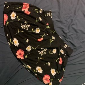 Host pick ✨ Forever 21 plus skirt